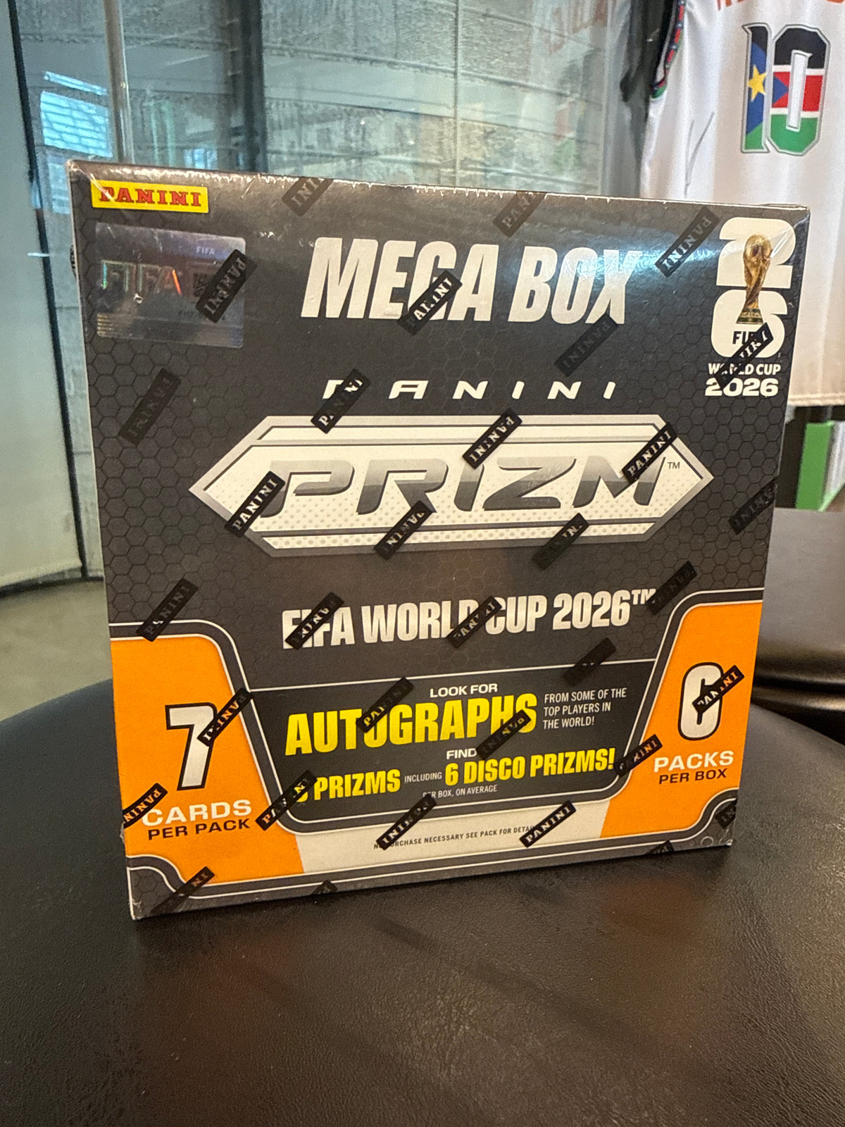 2026 Panini Prizm FIFA World Cup, Mega Box